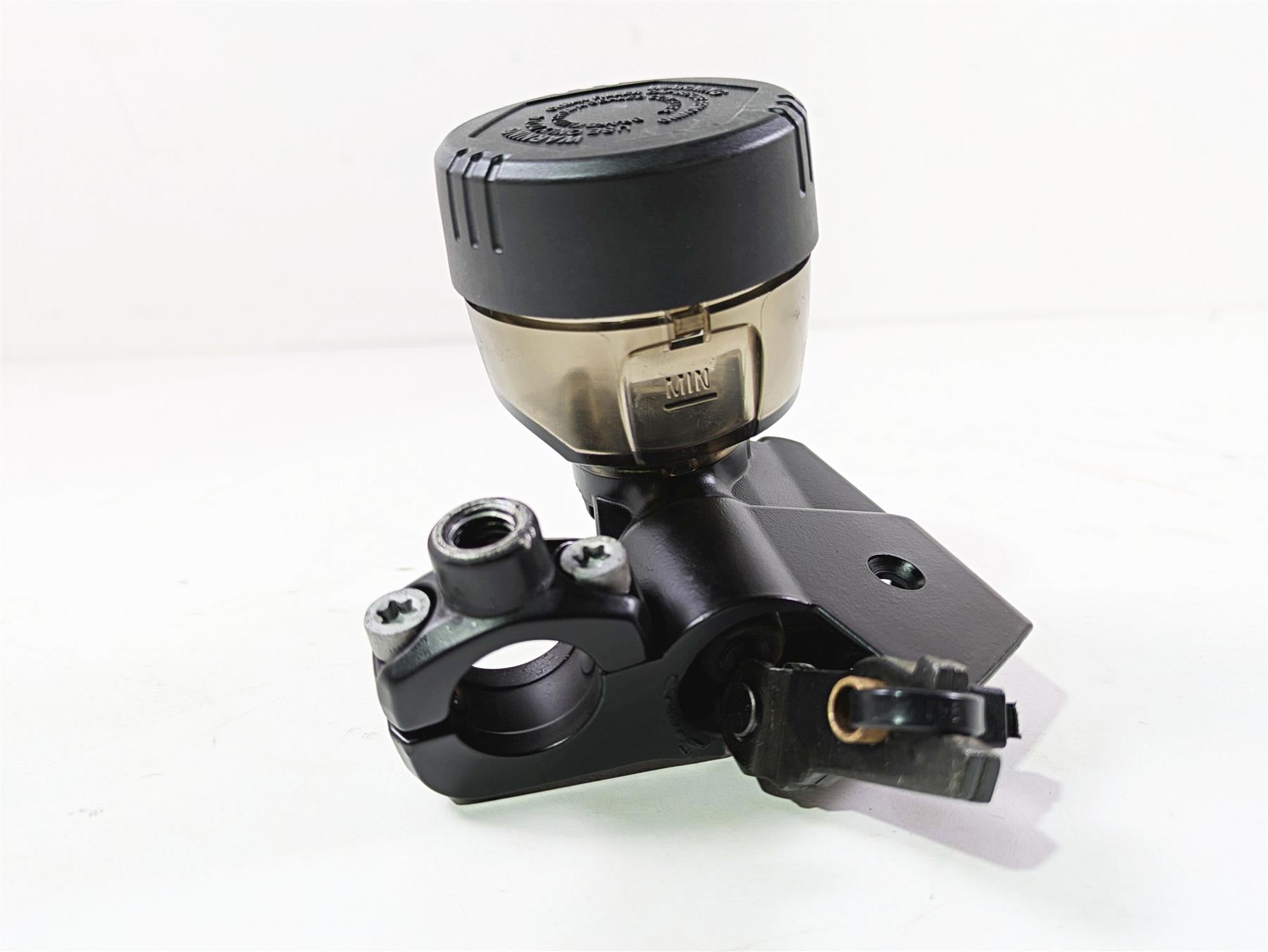 2017 BMW F800GS Adv K75 Front Brake Master Cylinder 32728530045 {{ shop.shopifyCountryName }} - Mototech271