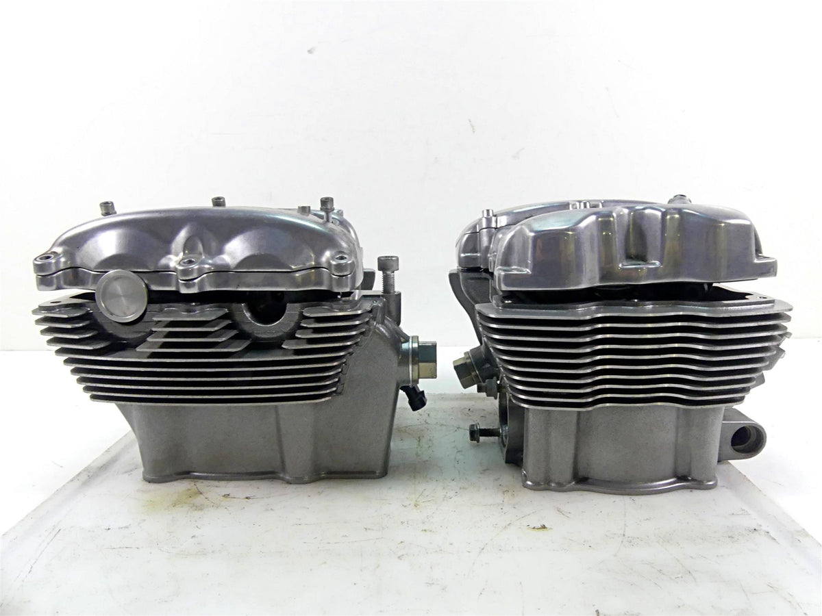 2013 Harley VRSCF Muscle Vrod Front Rear Cylinder Head Valve Cover Set 17691-08K {{ shop.shopifyCountryName }} - Mototech271