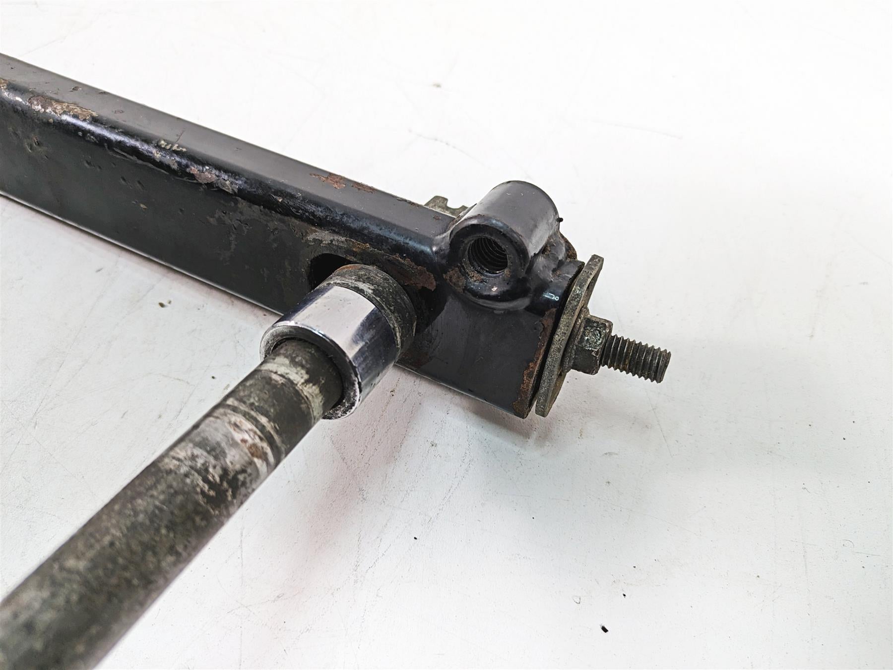 1999 Harley Touring FLHTC Electra Glide Rear Swingarm Fork & 3/4" Axle 47549-97 {{ shop.shopifyCountryName }} - Mototech271