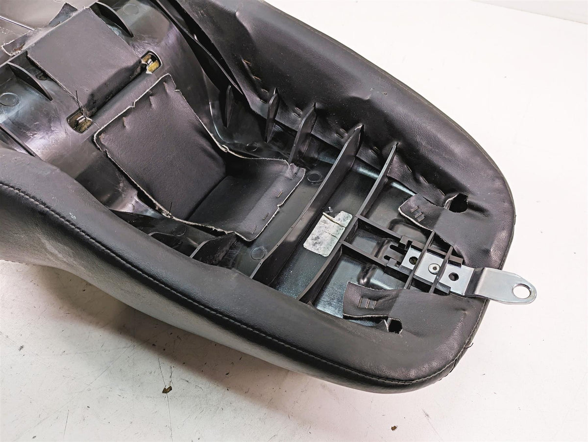 2013 Harley Touring FLHX Street Glide Duo Ride Driver Low Seat Saddle 52320-11 {{ shop.shopifyCountryName }} - Mototech271