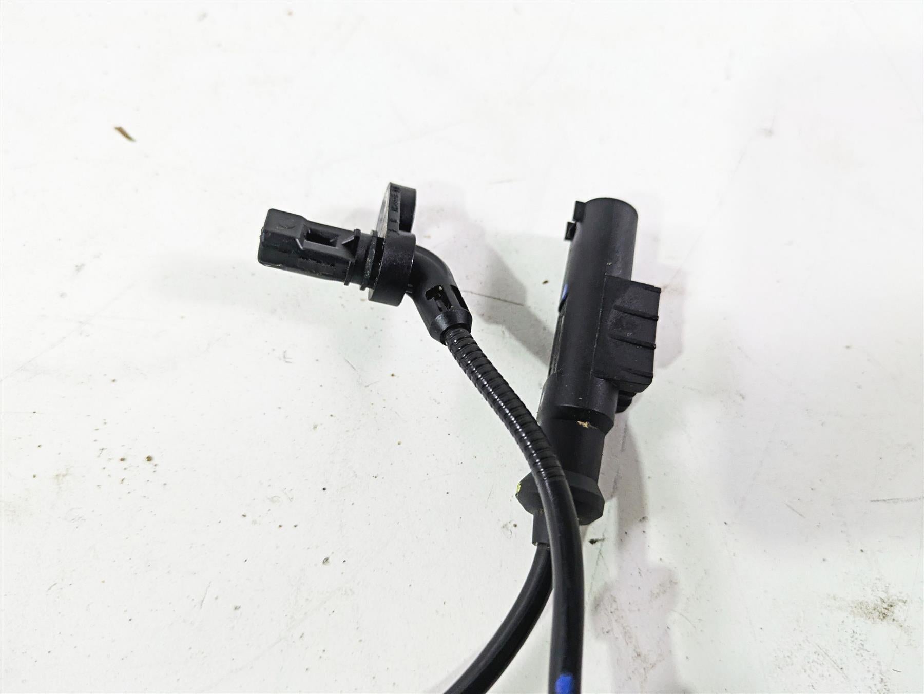 2024 Kawasaki ZX6R ZX636 Ninja Rear Abs Brake Wheel Speed Sensor 21176-1208 {{ shop.shopifyCountryName }} - Mototech271