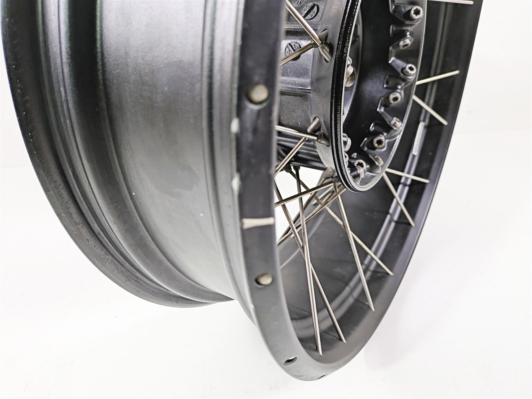 2015 BMW R1200 GS Adv K51 Straight 17x4.5 Rear Wheel Spoke Rim 36318526651 {{ shop.shopifyCountryName }} - Mototech271