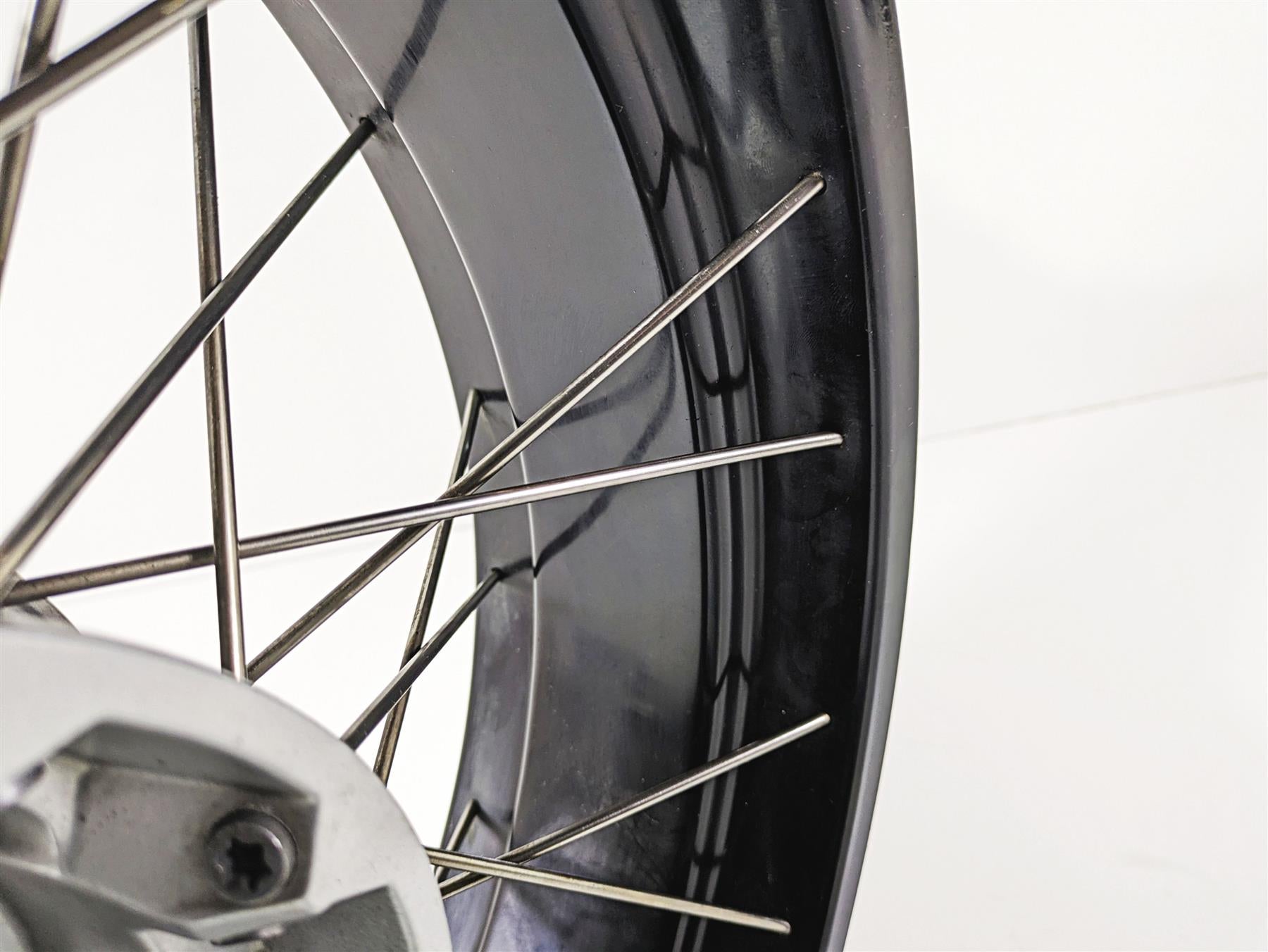2006 BMW R1200GS K255 Adv Straight 17x4 Rear Wheel Spoke Rim 36317710861 {{ shop.shopifyCountryName }} - Mototech271
