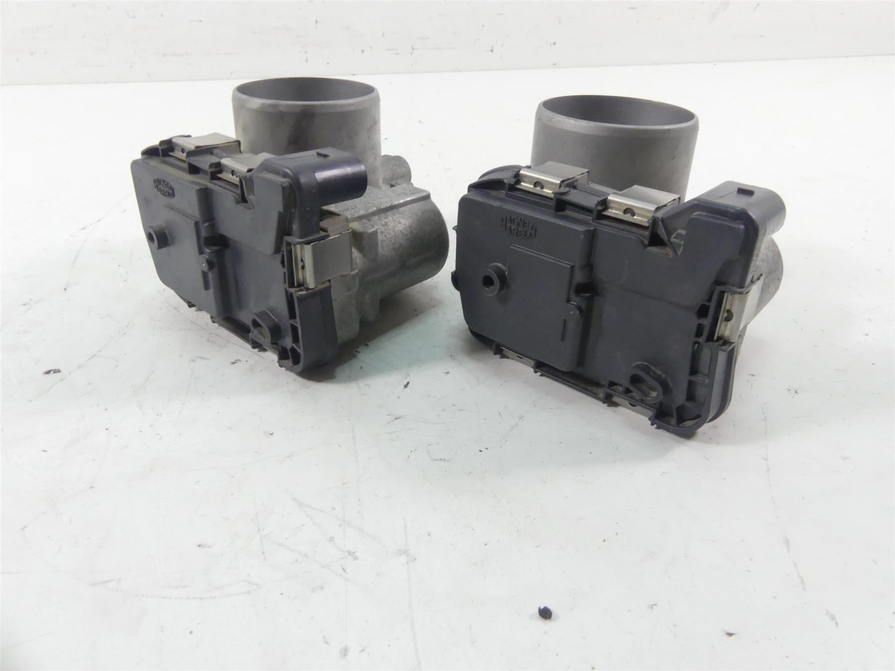 2018 Ducati Hypermotard 939 SP Magneti Marelli Throttle Body Bodies 28240904A {{ shop.shopifyCountryName }} - Mototech271