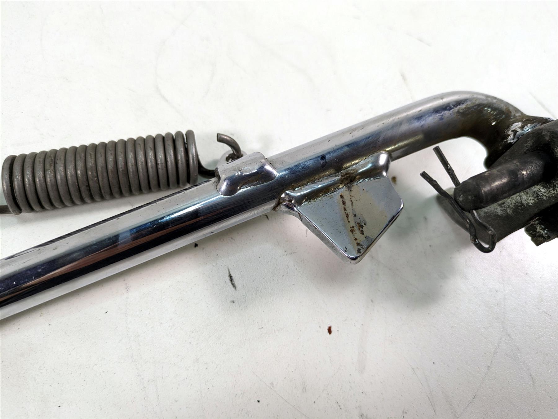2000 Harley Dyna FXDL Low Rider Side Kickstand Kick Stand & Spring 49704-90H {{ shop.shopifyCountryName }} - Mototech271