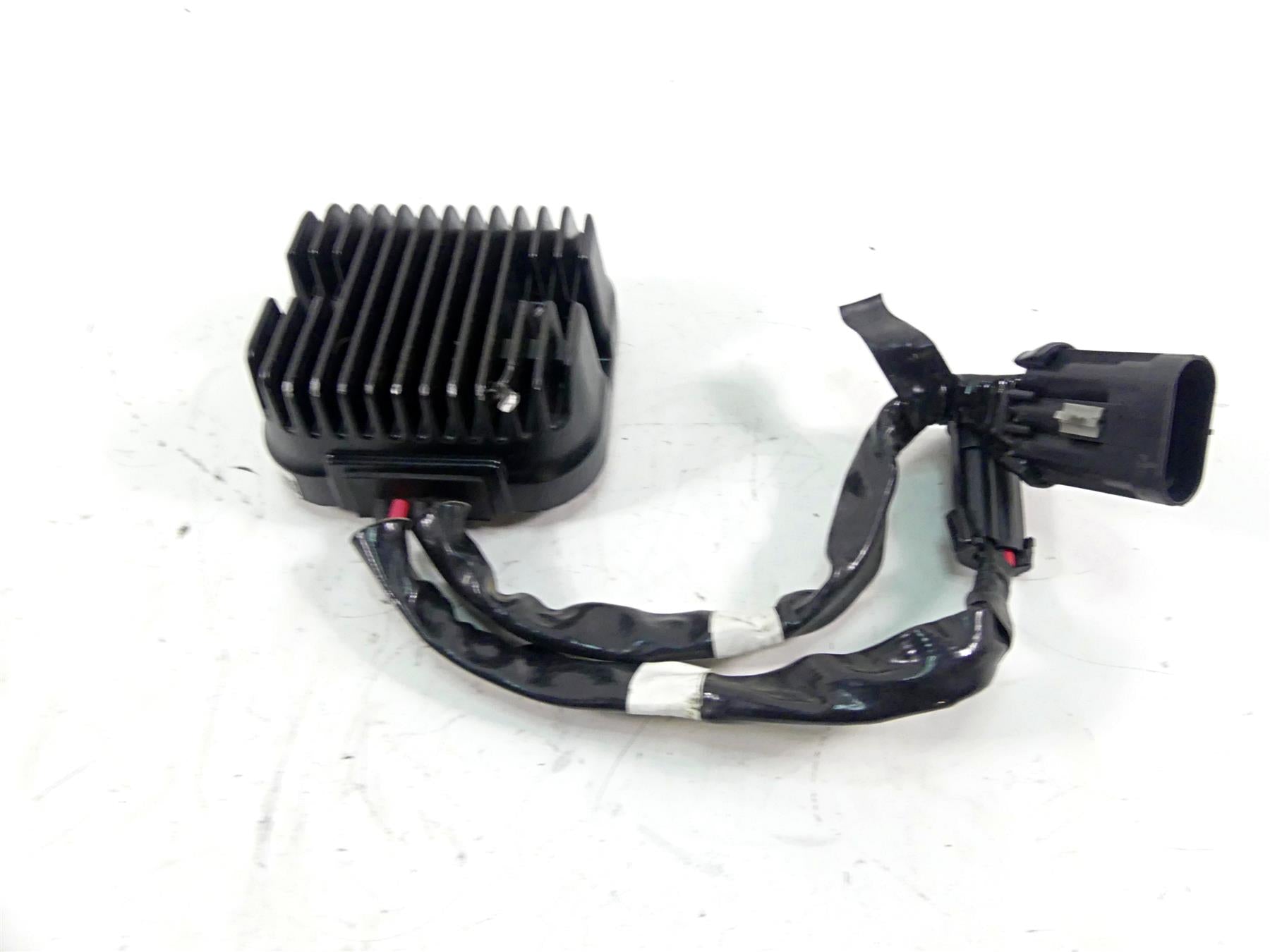 2019 Indian Chieftain Classic Rectifier Voltage Regulator - Read 4014300 {{ shop.shopifyCountryName }} - Mototech271