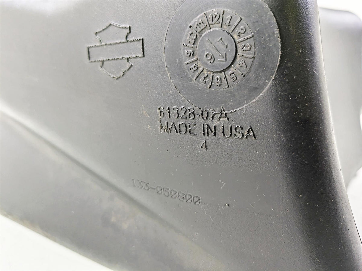 2016 Harley VRSCDX Night Rod Plastic Fuel Gas Petrol Tank 62921-07A {{ shop.shopifyCountryName }} - Mototech271