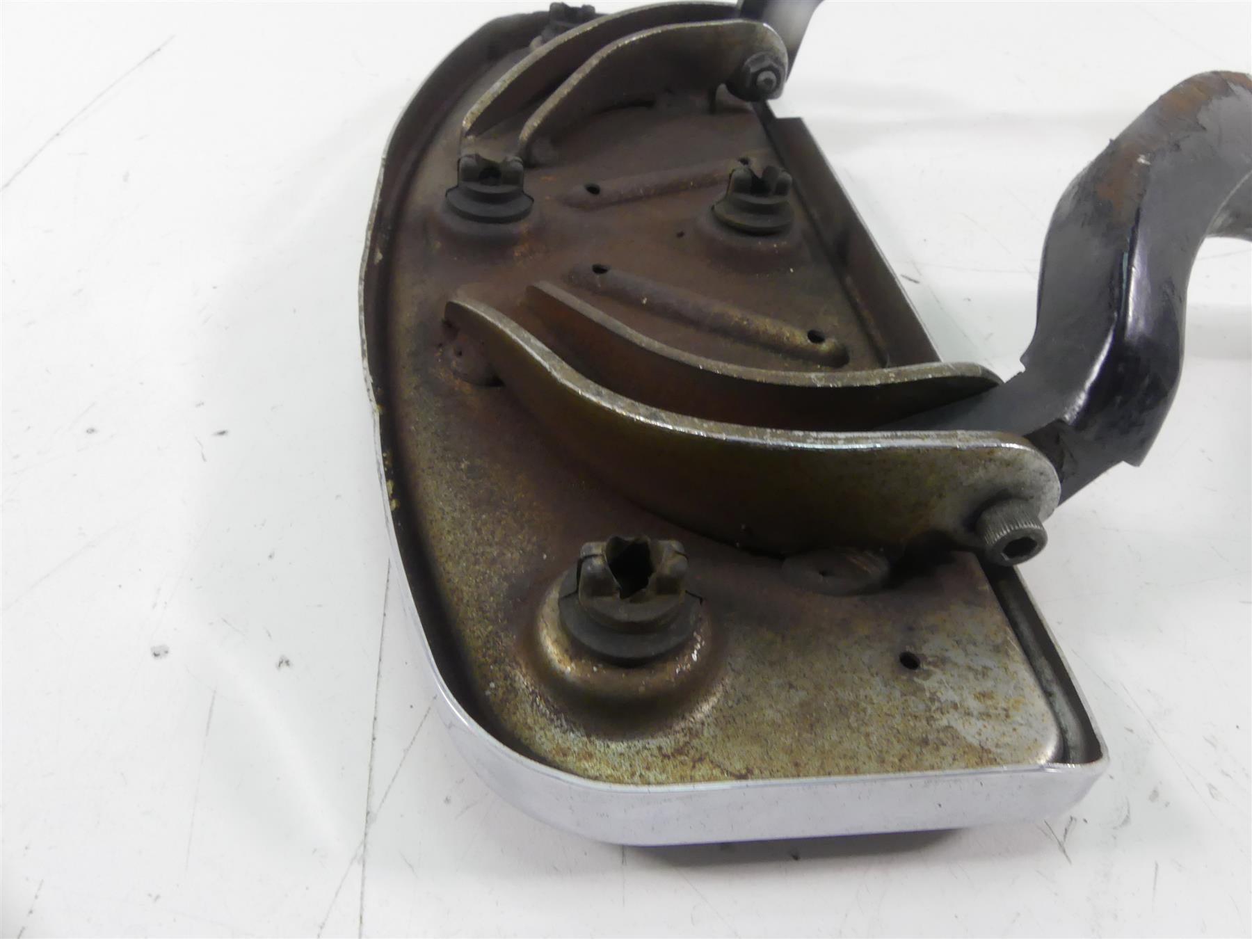 1998 Harley Touring FLHTC Electra Glide Front L+R Rider Floor Board Set 50621-79 {{ shop.shopifyCountryName }} - Mototech271