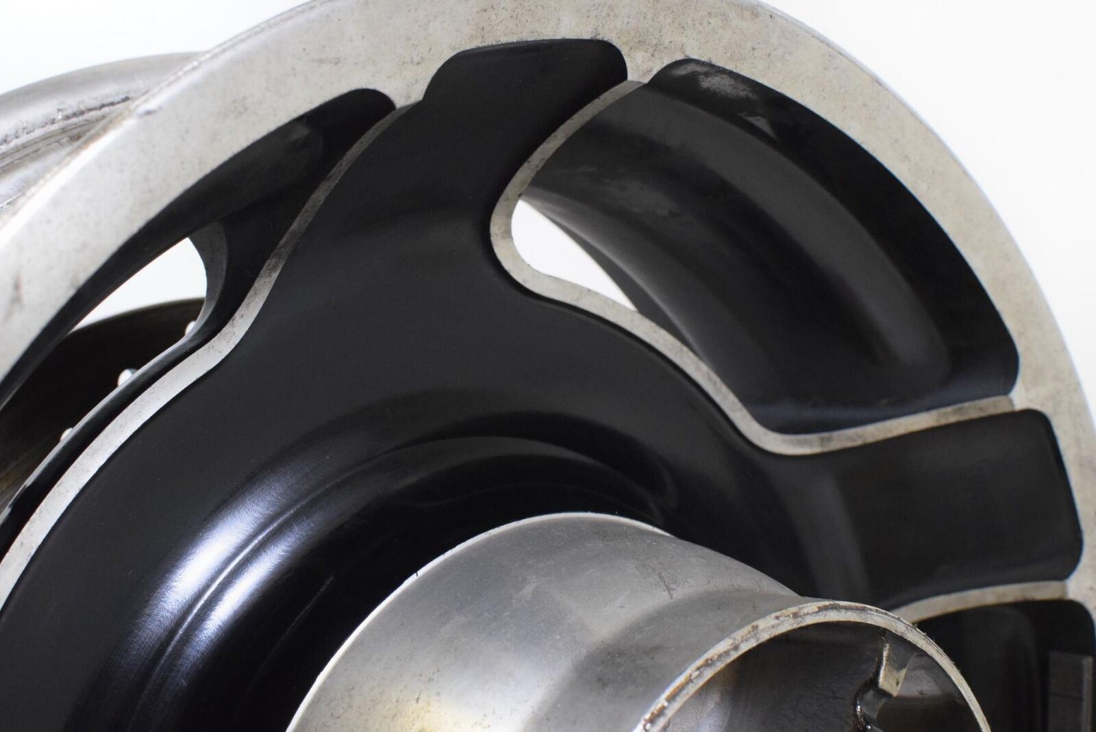2010 Harley Touring FLHX Street Glide Rear 16x5 Wheel Rim STRAIGHT 40900194 {{ shop.shopifyCountryName }} - Mototech271