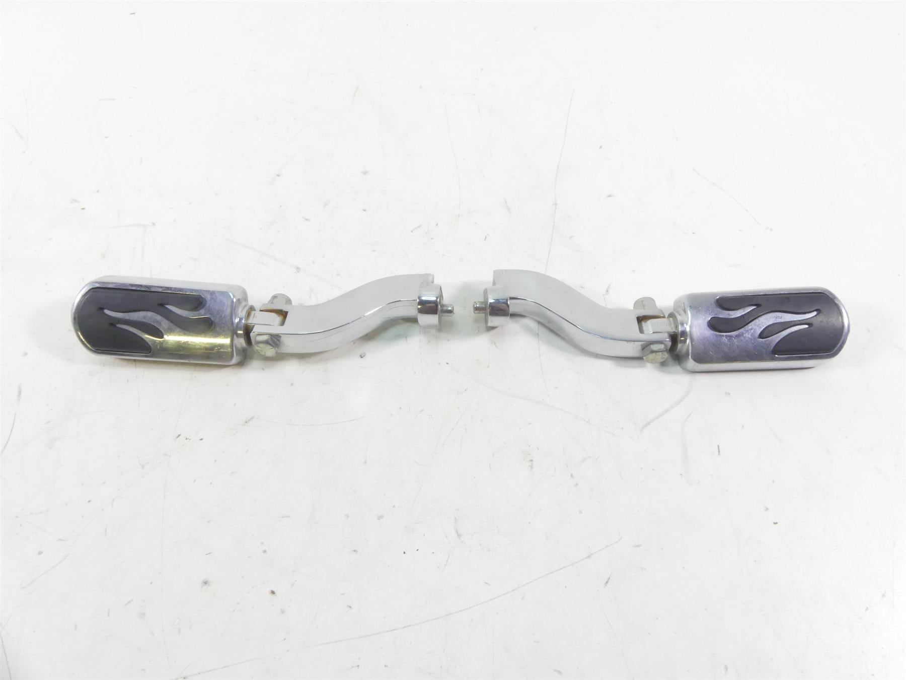 2014 Harley Touring FLHX Street Glide Rear Passenger Footpeg Flame Set 50312-03