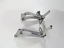 Load image into Gallery viewer, 2009 Yamaha FZ1 FZS10 Fazer Rear Passenger Footpeg Set 2D1-2741L-00-00
