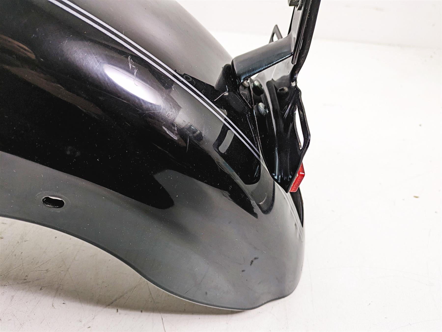 2007 Harley Sportster XL1200 C Rear Fender Vivid Black Silver Stripe 59847-10 {{ shop.shopifyCountryName }} - Mototech271