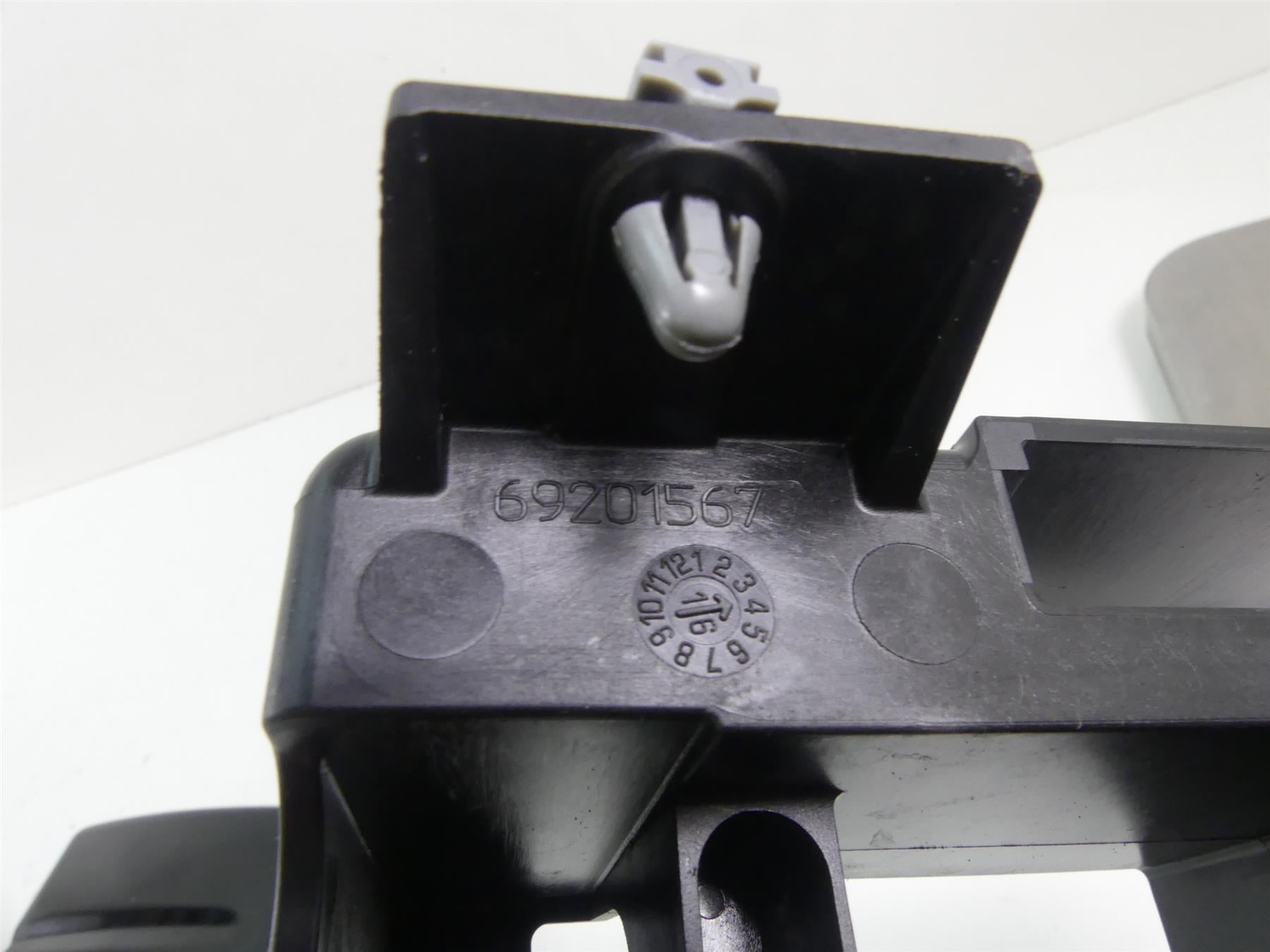 2016 Harley FXDLS Dyna Low Rider Electric Holder Tray & Cover 69201567 66361-12 {{ shop.shopifyCountryName }} - Mototech271