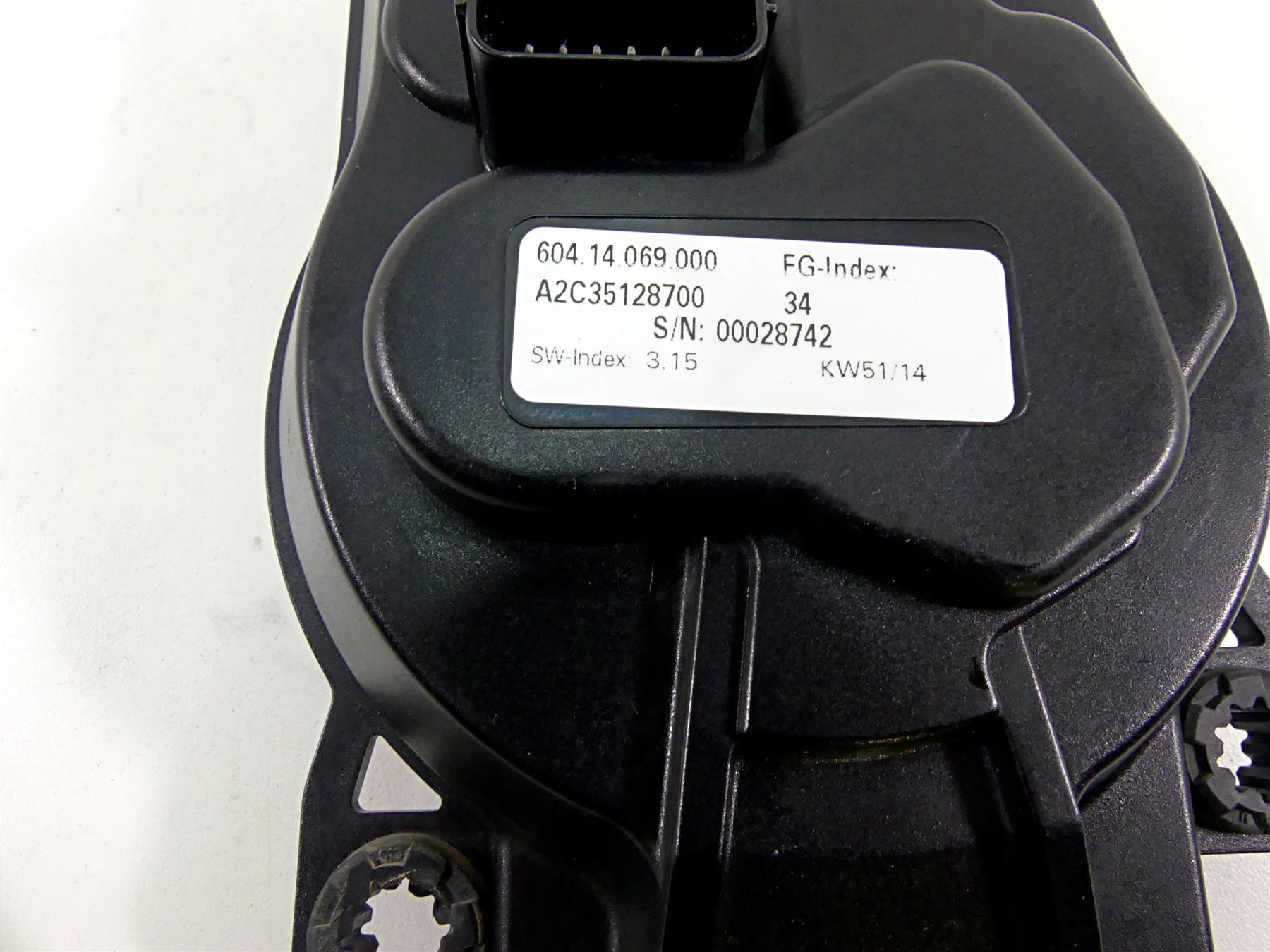 2015 KTM 1190 Adventure Speedometer Gauge Instrument - 23k 60414069000 {{ shop.shopifyCountryName }} - Mototech271