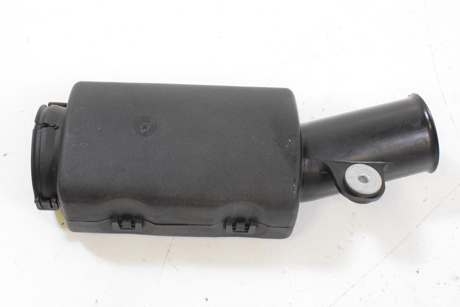09 BMW K1200LT K1200 LT 89V3 Air Box Cleaner Breather Filter Housing13717672579 {{ shop.shopifyCountryName }} - Mototech271