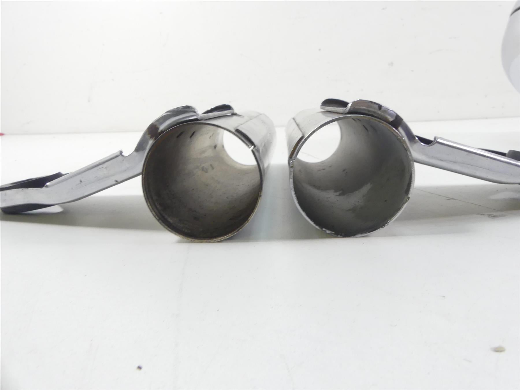 1978 Yamaha XS650 SE Special Headlight Head Light Lamp & Mounts 584-84330-61-93 {{ shop.shopifyCountryName }} - Mototech271