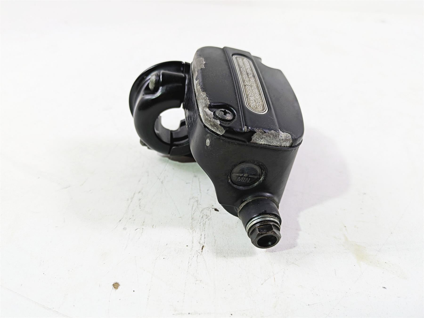 2013 Harley VRSCF Muscle Rod Clutch Master Cylinder 11/16" 38744-09B {{ shop.shopifyCountryName }} - Mototech271