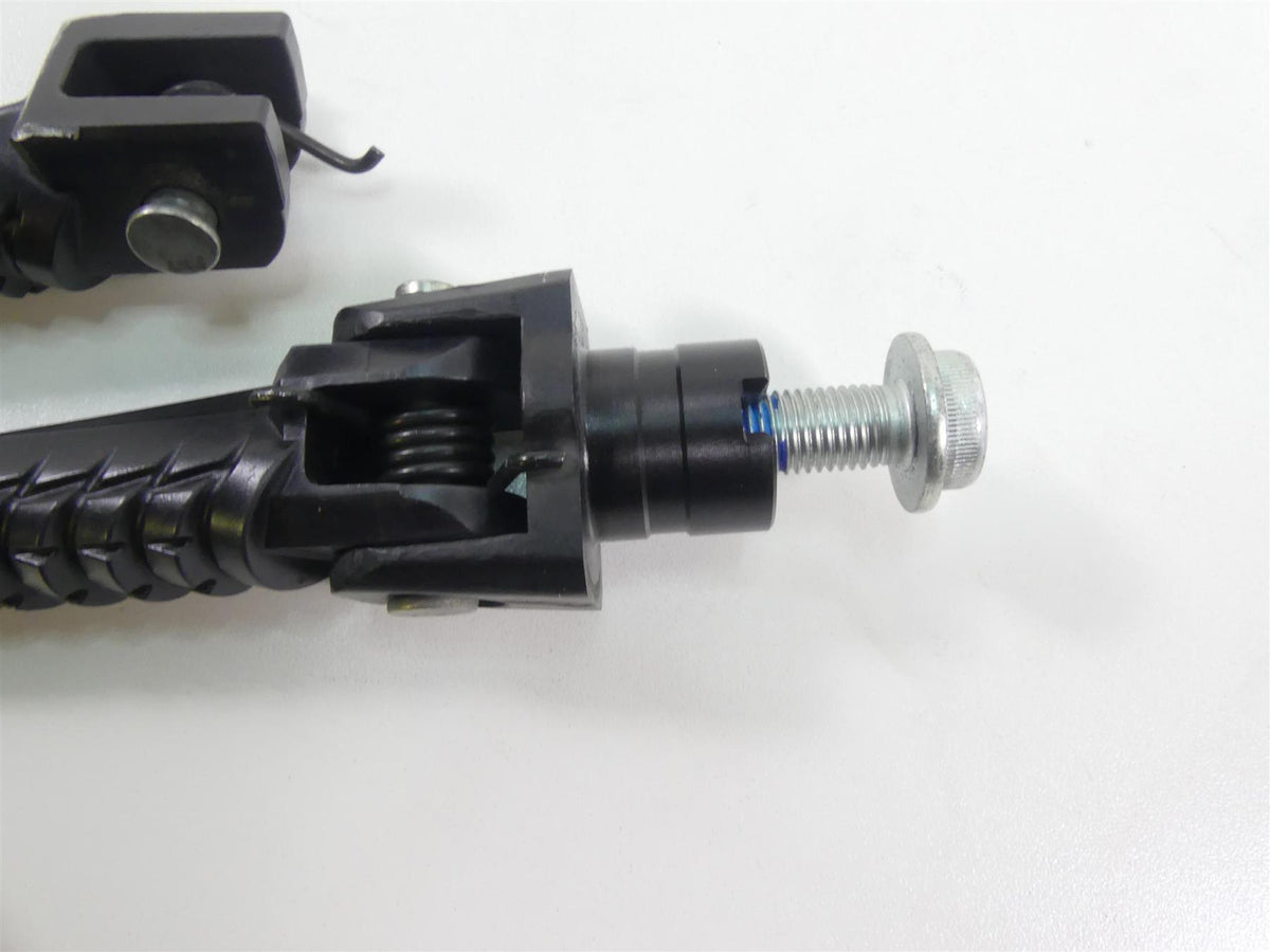 2022 Suzuki GSXR750 Front Rider Driver Footpeg Foot Peg Set 43511-14J10 {{ shop.shopifyCountryName }} - Mototech271