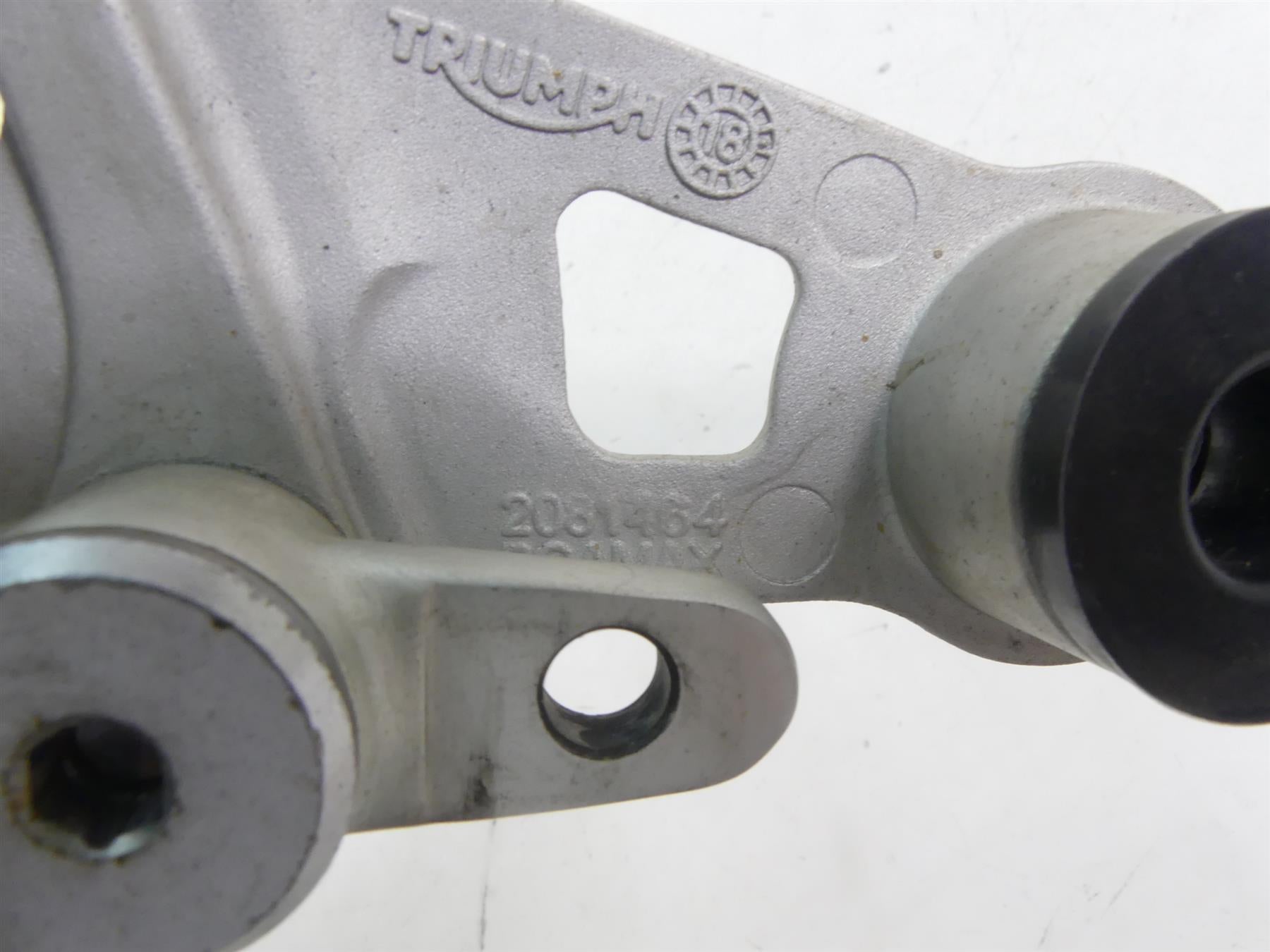 2019 Triumph Street Triple 765R Right Rider Footpeg & Brake Pedal T2081464 {{ shop.shopifyCountryName }} - Mototech271