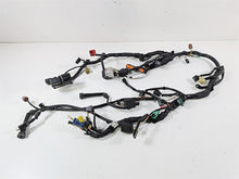 Load image into Gallery viewer, 2005 Suzuki VZ800 M50 Boulevard Wiring Harness &amp; Coil Set - Read 36610-39G31
