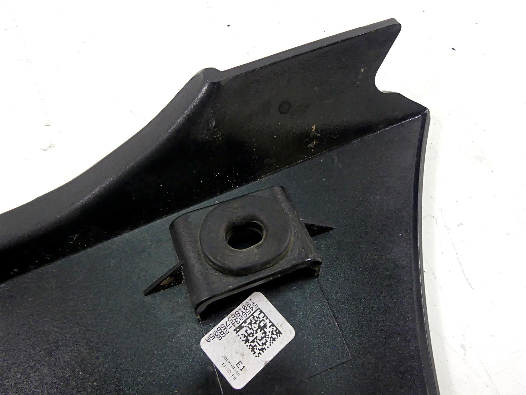 2019 Indian Chieftain Classic Right Lower Side Cover Fairing Cowl 5450418 {{ shop.shopifyCountryName }} - Mototech271