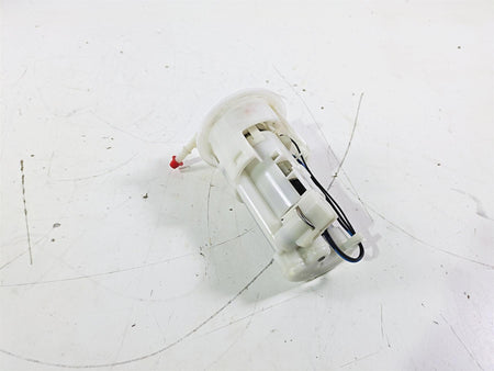 2019 Triumph Speed Triple RS 1050 Fuel Gas Petrol Pump & Sending Unit T2400735 {{ shop.shopifyCountryName }} - Mototech271
