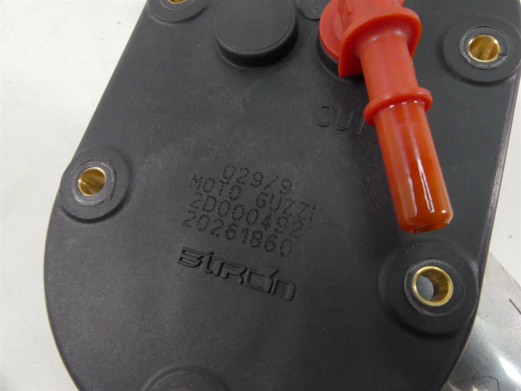 2019 Moto Guzzi V7 III Stone 750 Fuel Gas Petrol Pump 4K Tested 2D000492 {{ shop.shopifyCountryName }} - Mototech271