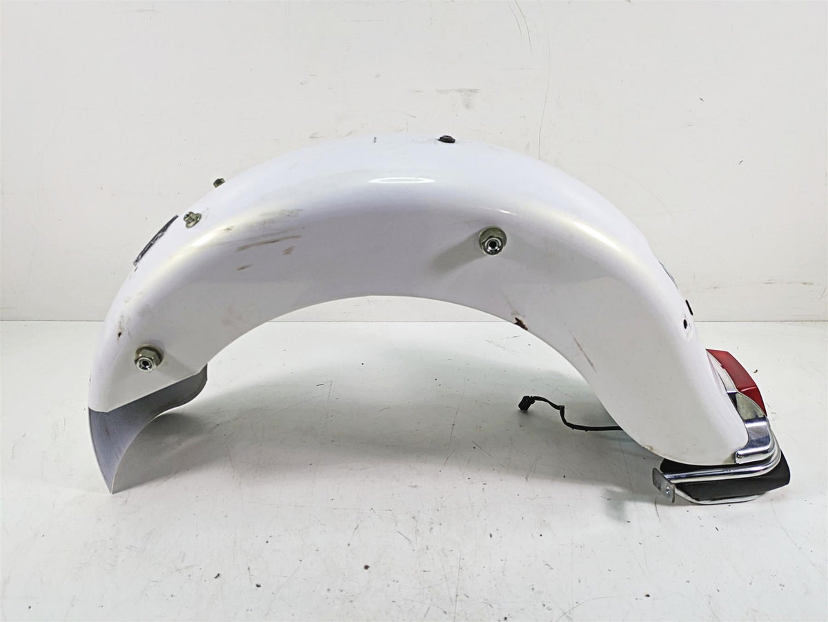 2008 Harley FLHTCU Electra Glide Rear Fender White Black Pearl 59579-06 {{ shop.shopifyCountryName }} - Mototech271