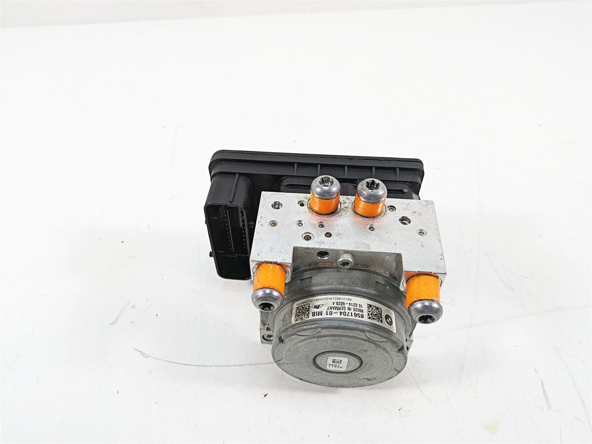 2016 BMW R1200R K53 Abs Brake Pump Unit Module 34518561705 34518566956 {{ shop.shopifyCountryName }} - Mototech271
