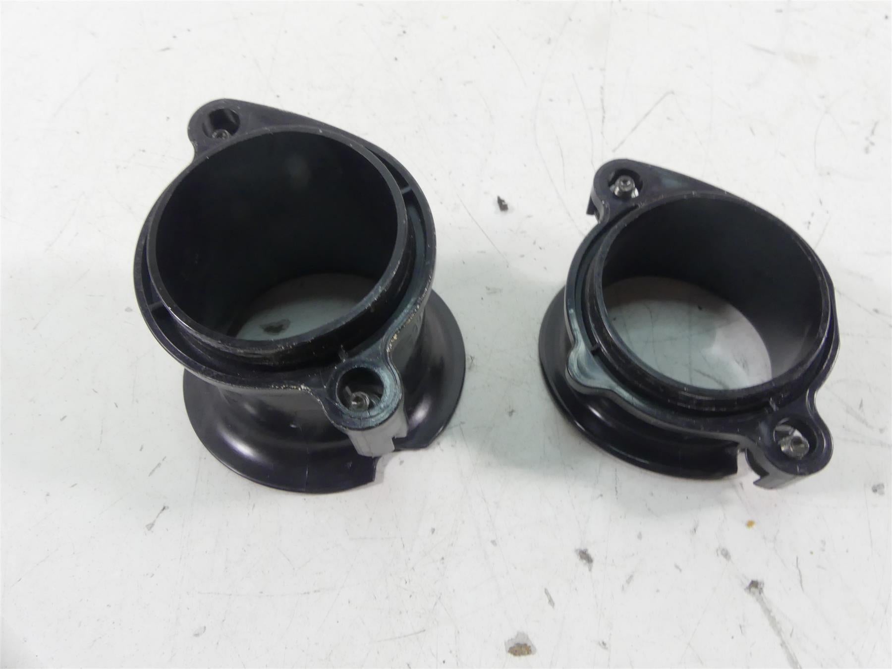 2021 Aprilia RS 660 Air Filter Cleaner Breather Box Airbox 2B006527 2B006529 {{ shop.shopifyCountryName }} - Mototech271