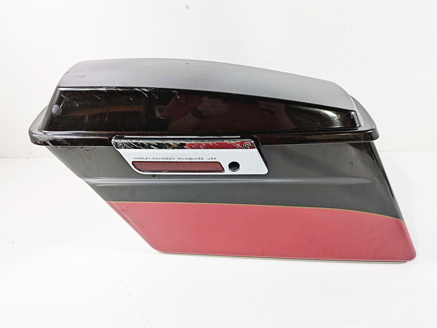 2010 Harley Touring FLHTK Electra Glide Left Saddlebag Saddle Bag -Read 90753-93 {{ shop.shopifyCountryName }} - Mototech271