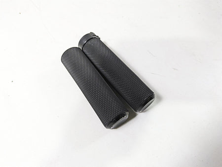 2017 Harley Dyna FXDB Street Bob Arlen Ness Knurled Hand Grip Set 07-325 {{ shop.shopifyCountryName }} - Mototech271