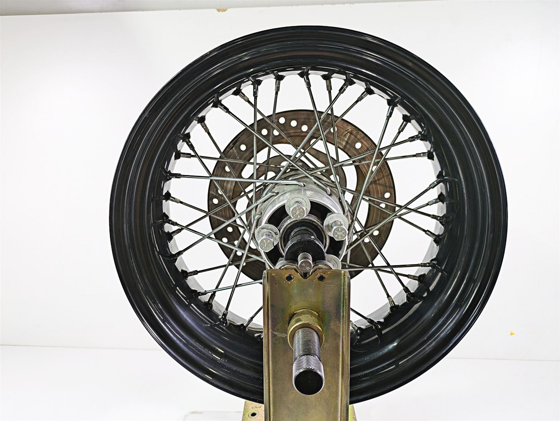 2009 Harley FLSTSB Cross Bones 17x6 Rear Wheel Rim - Read 44936-08 {{ shop.shopifyCountryName }} - Mototech271