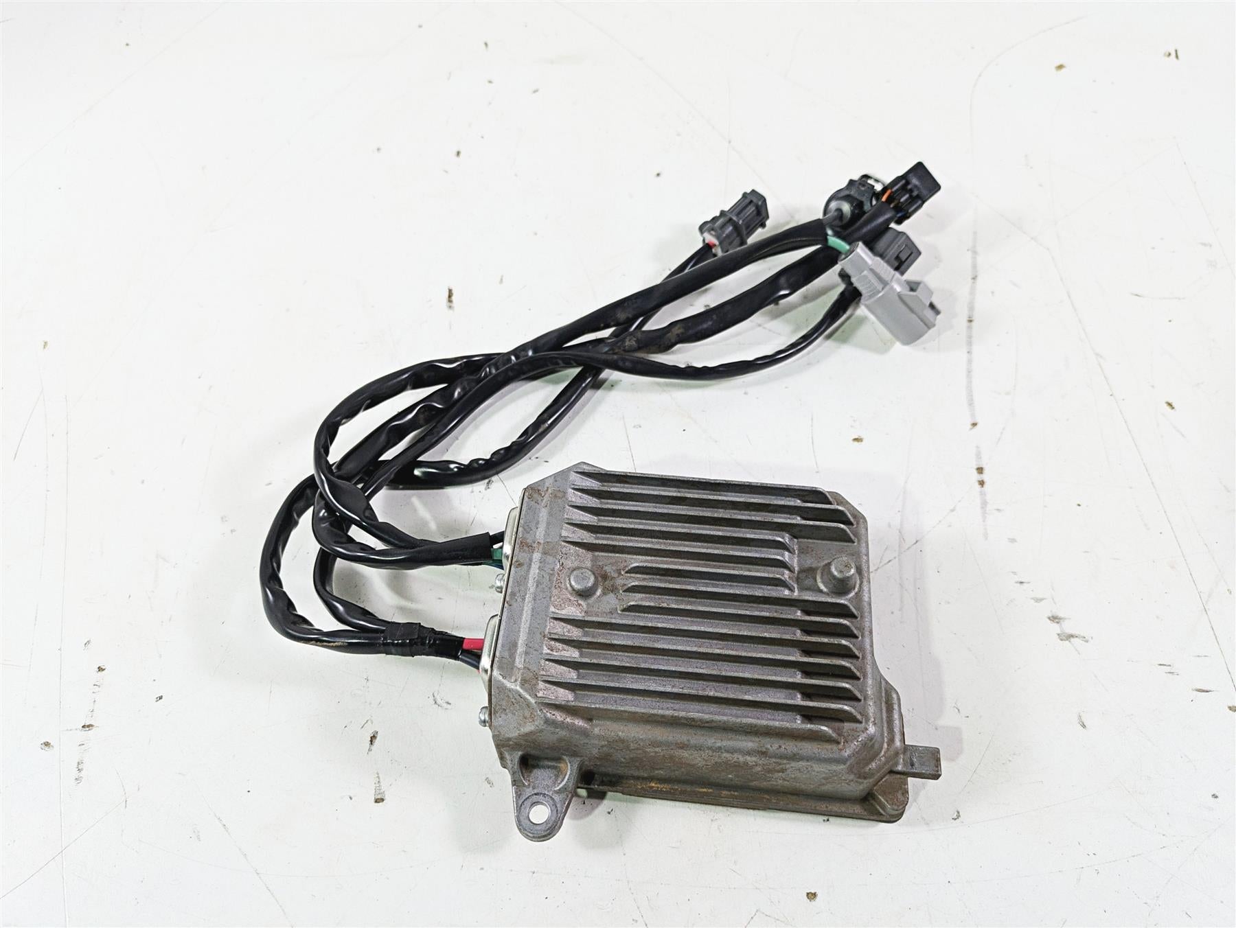 2022 Yamaha YXZ1000 R Power Steering Module Ecm B5H-859A0-00-00 {{ shop.shopifyCountryName }} - Mototech271