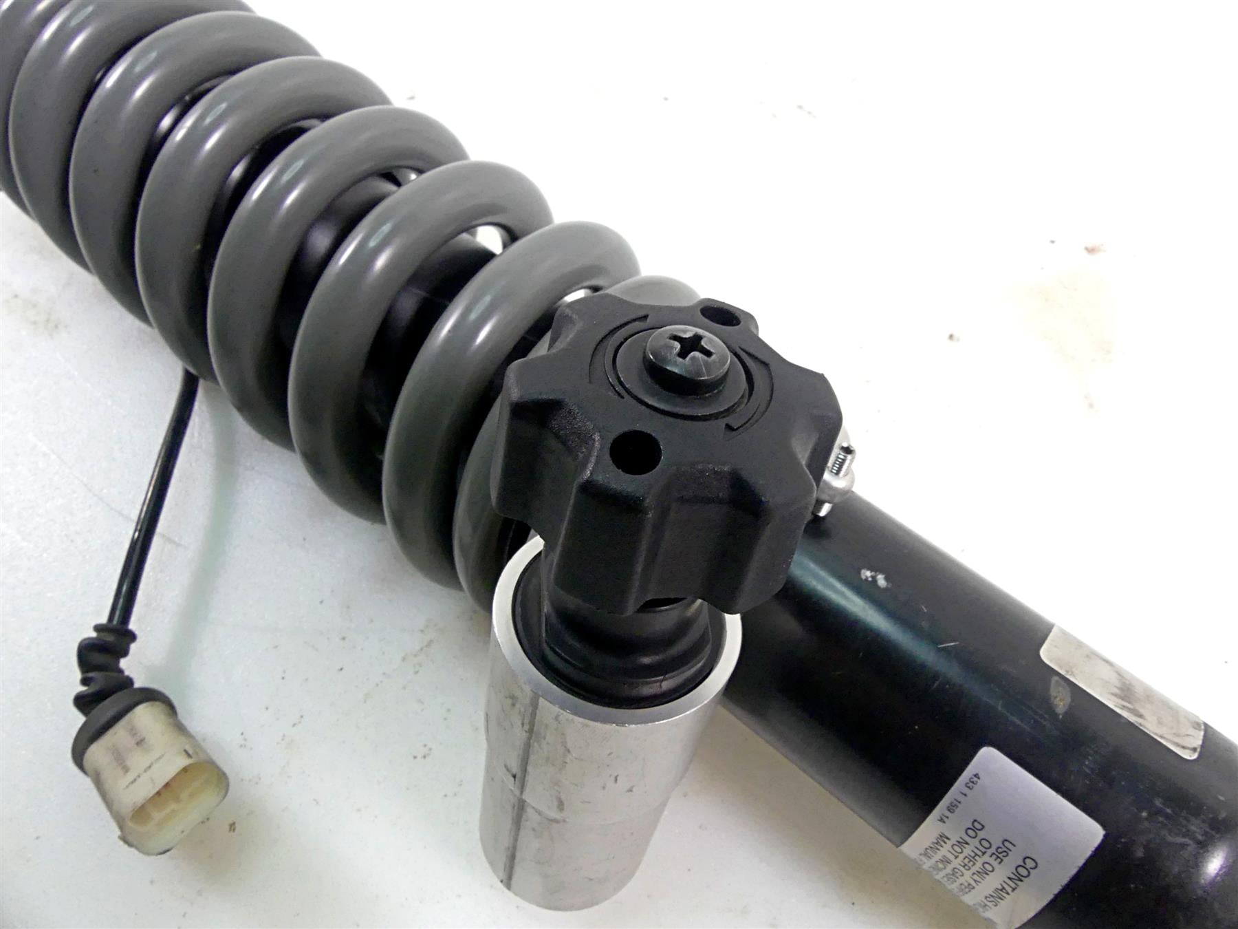 2013 BMW F800GS STD K72 Rear Shock Damper Esa Standard Height 33548522113 {{ shop.shopifyCountryName }} - Mototech271
