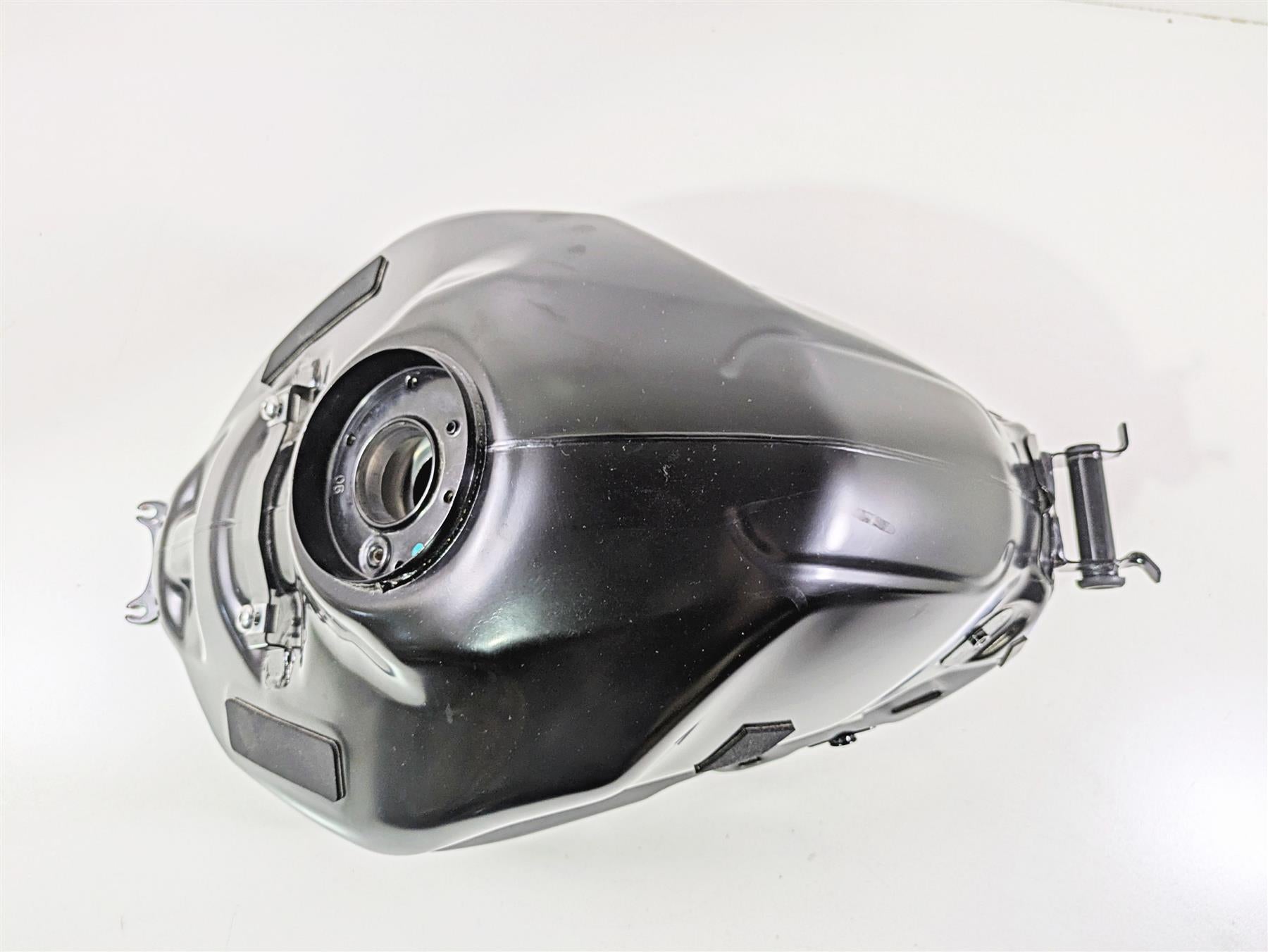 2024 Triumph Street Triple 765 R Fuel Gas Petrol Tank - No Dent - Read T2407560 {{ shop.shopifyCountryName }} - Mototech271