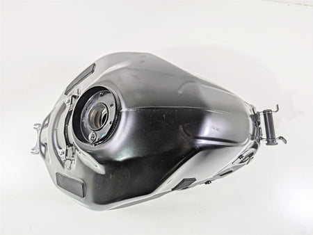 2024 Triumph Street Triple 765 R Fuel Gas Petrol Tank - No Dent - Read T2407560 {{ shop.shopifyCountryName }} - Mototech271