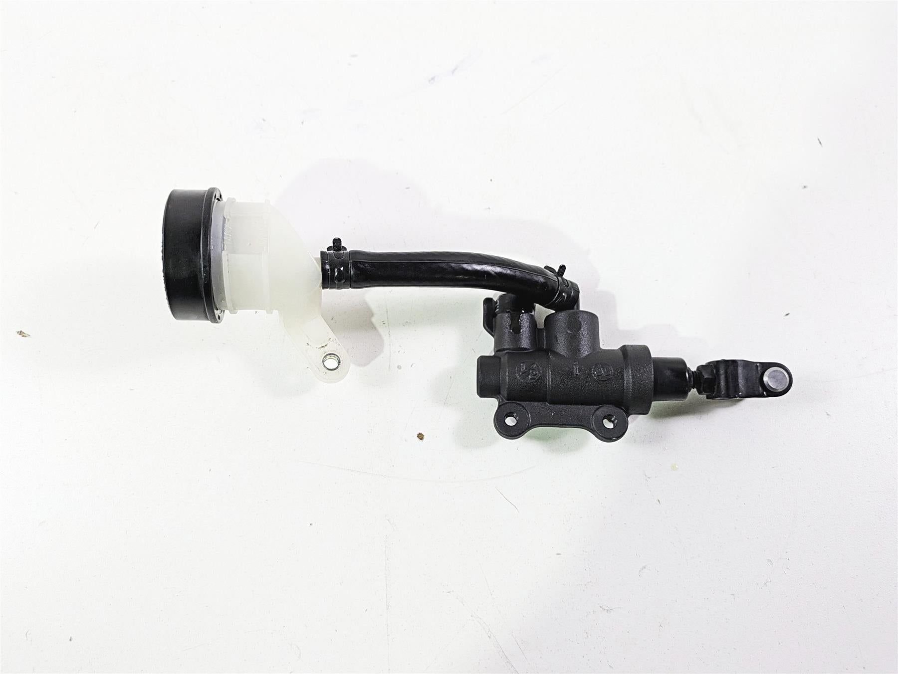 2021 BMW R1250GS K51 Adv Rear Brake Master Cylinder Nissin 1/2 34318522398 {{ shop.shopifyCountryName }} - Mototech271