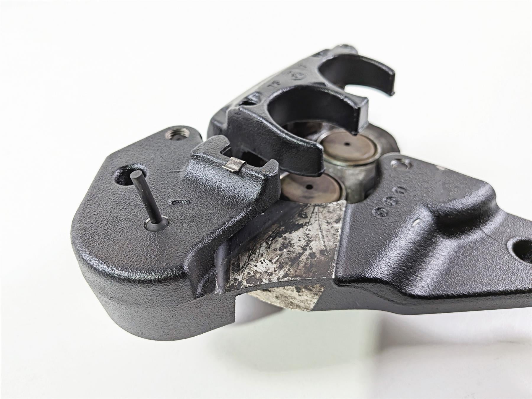 2014 Harley FXSB Softail Breakout Rear Brake Caliper & Bracket 40908-08-Mototech271