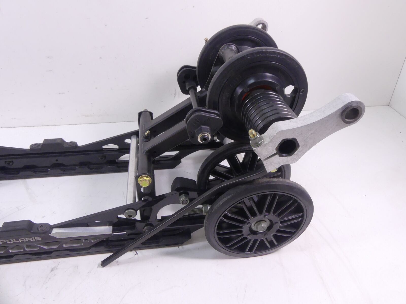 2021 Polaris 650 Matryx Indy VR1 Rear Suspension Running Boards 137" 1544450-067 {{ shop.shopifyCountryName }} - Mototech271