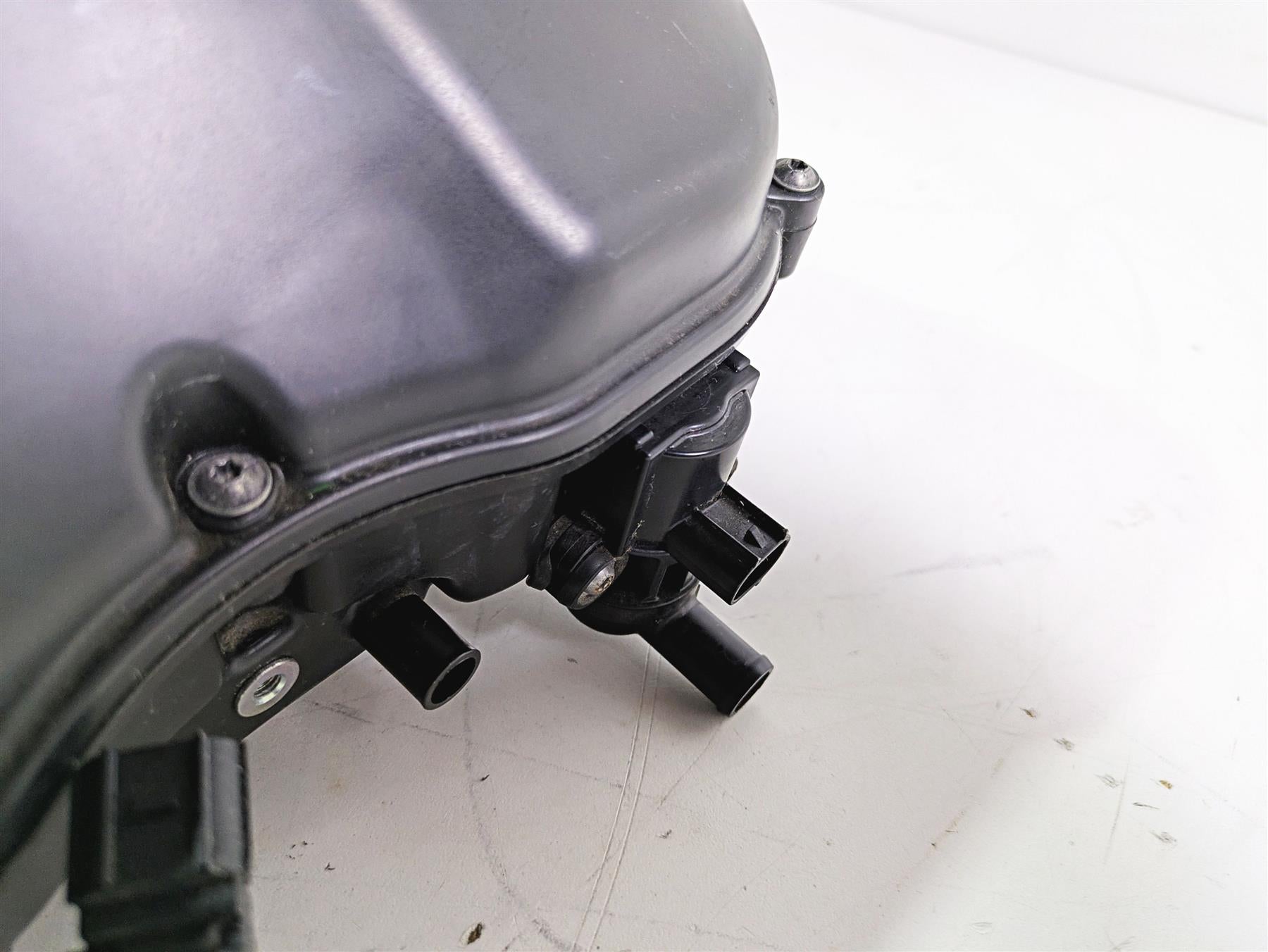 2013 Triumph Tiger 1215 Explorer Air Box Cleaner Breather & Tubes Set T2209550 {{ shop.shopifyCountryName }} - Mototech271