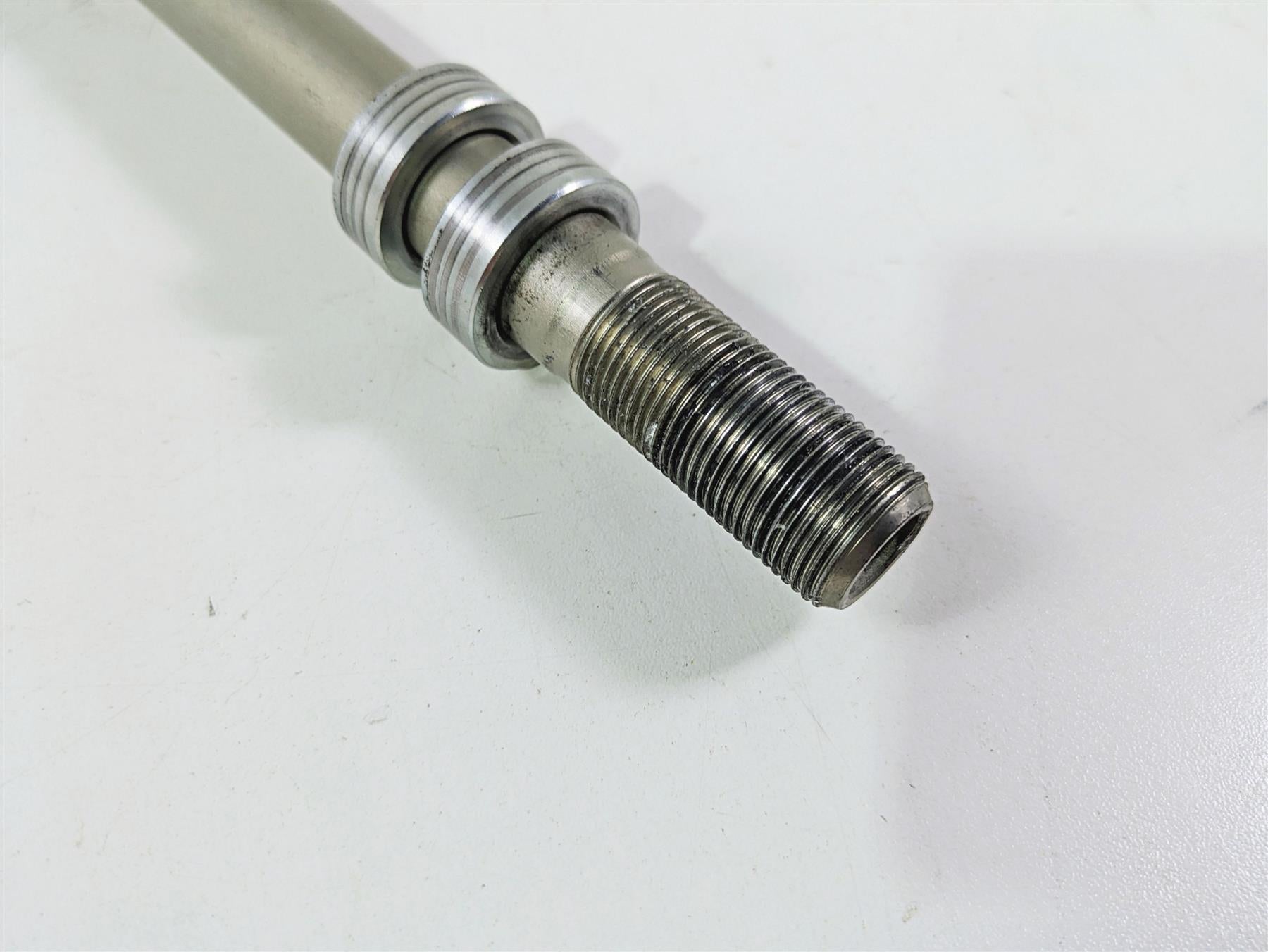 2020 Kawasaki Z900 ZR900 Front Wheel Spindle Axle 20Mm 41068-0618 {{ shop.shopifyCountryName }} - Mototech271