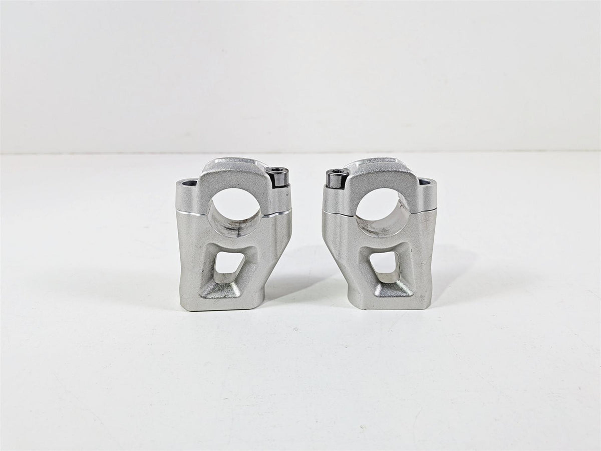 2022 Triumph Tiger 900 GT Pro Handlebar Riser Holder Clamp Set T2040813 {{ shop.shopifyCountryName }} - Mototech271