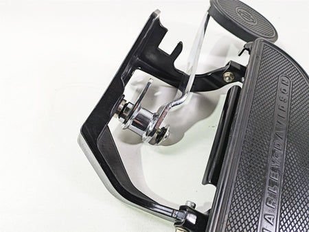 2014 Harley FLS Softail Slim Right Front Floorboard & Brake Pedal 42431-11 {{ shop.shopifyCountryName }} - Mototech271