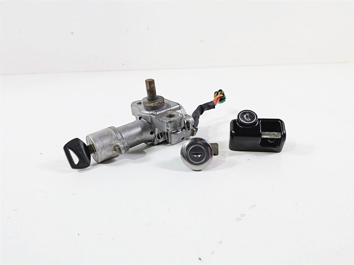 2005 Suzuki VZ800 M50 Boulevard Ignition Switch Key Lock Set - Read 37100-41880 {{ shop.shopifyCountryName }} - Mototech271
