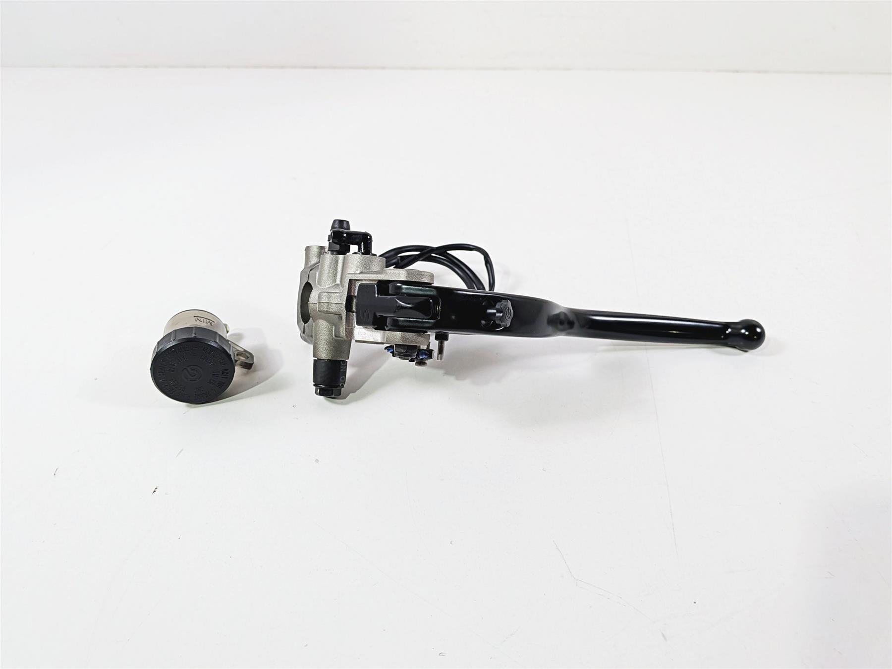 2023 Ducati Streetfighter V4 Brembo Radial Clutch Master Cylinder Lever 63040952A-Mototech271