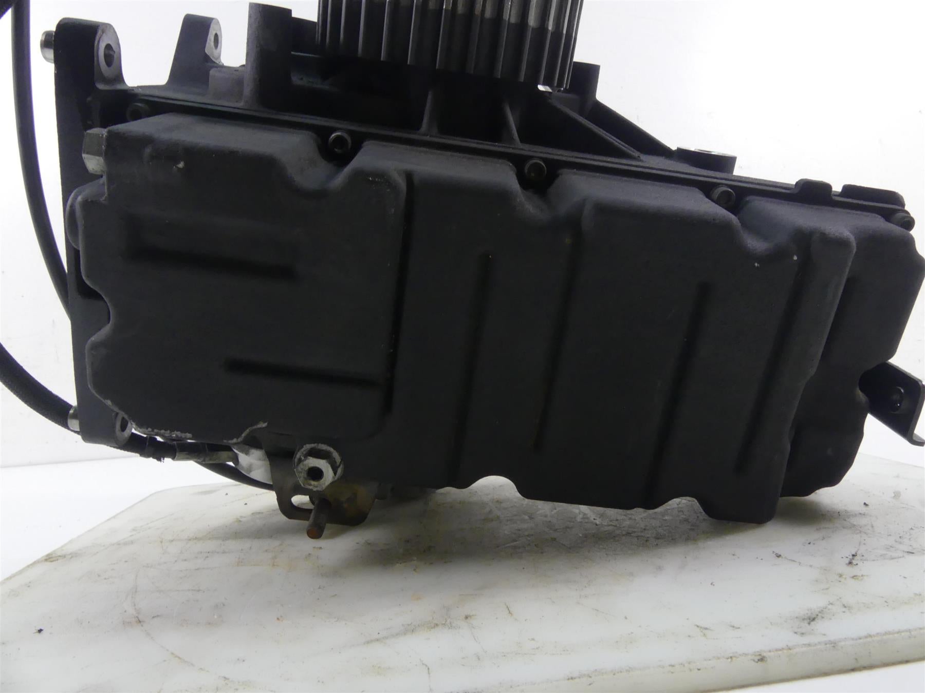 2013 Harley Touring FLTRX Road Glide Transmission Gear Box 6 Speed 28k 33166-10A {{ shop.shopifyCountryName }} - Mototech271