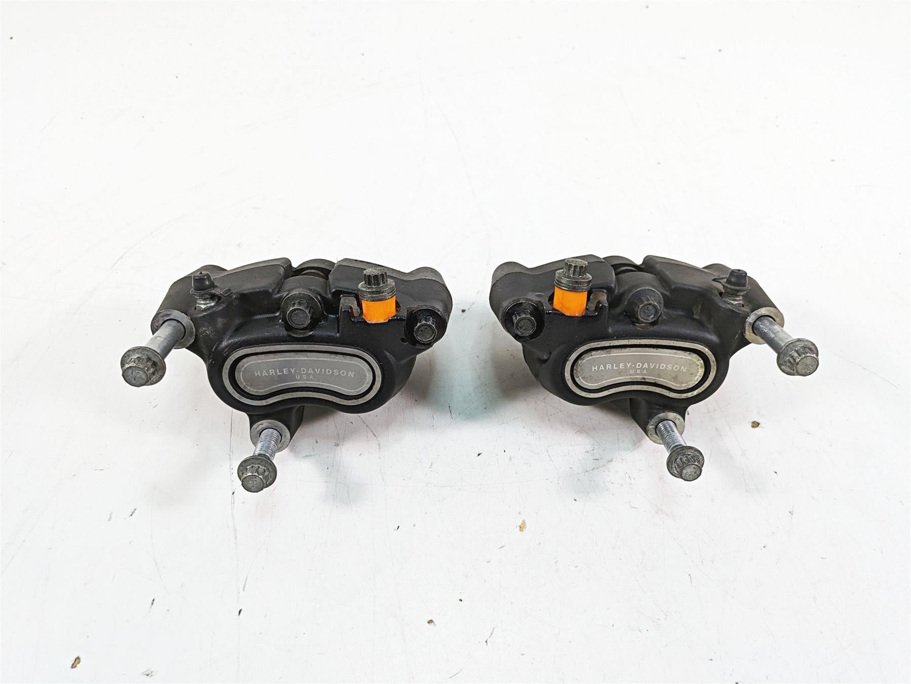 2015 Harley FXDL Dyna Low Rider Front Brake Caliper Set 41300001 41300002