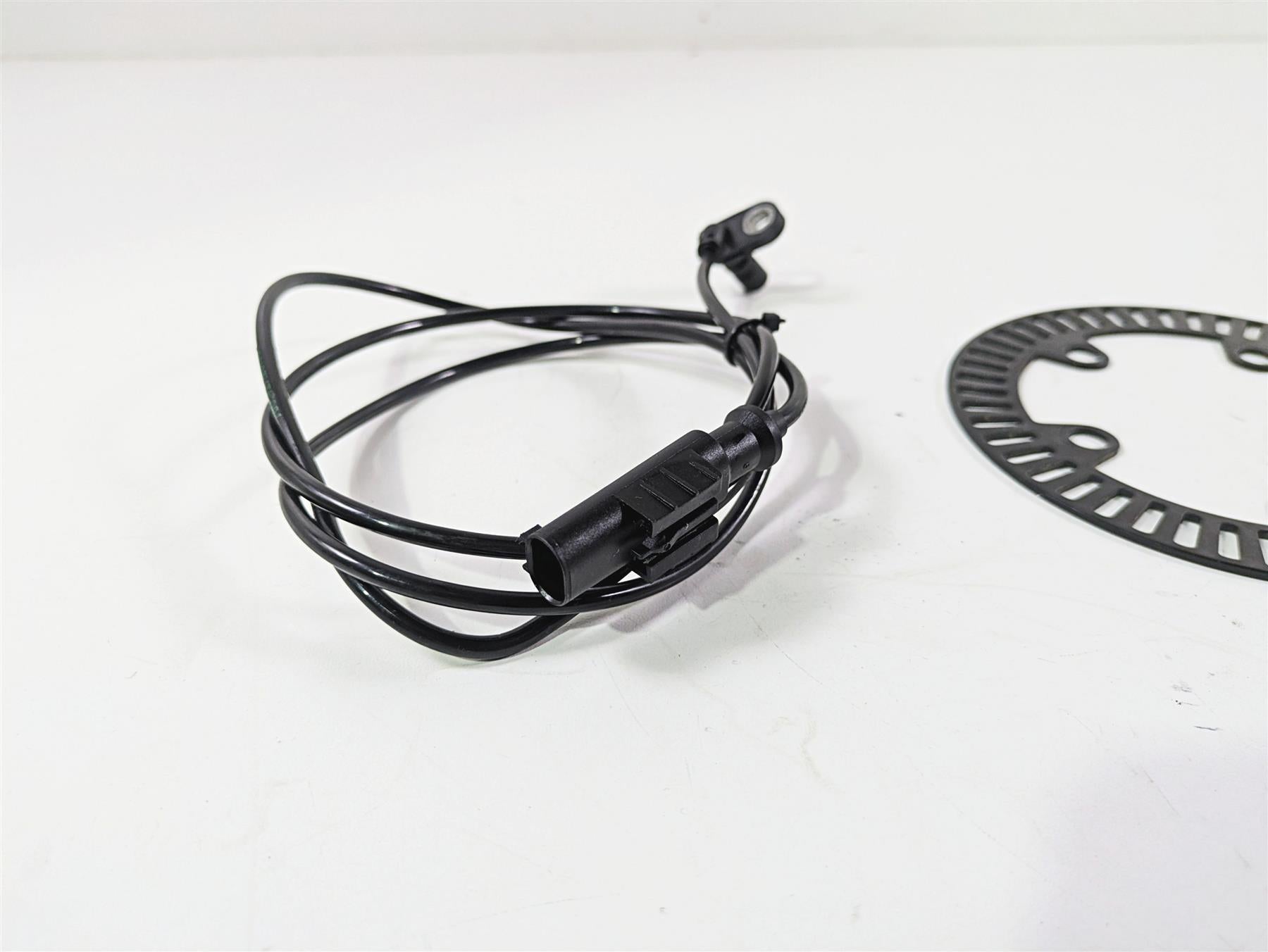 2017 KTM 1290 Super Duke GT Front Abs Sensor Brake Wheel Speed 76042025000 {{ shop.shopifyCountryName }} - Mototech271