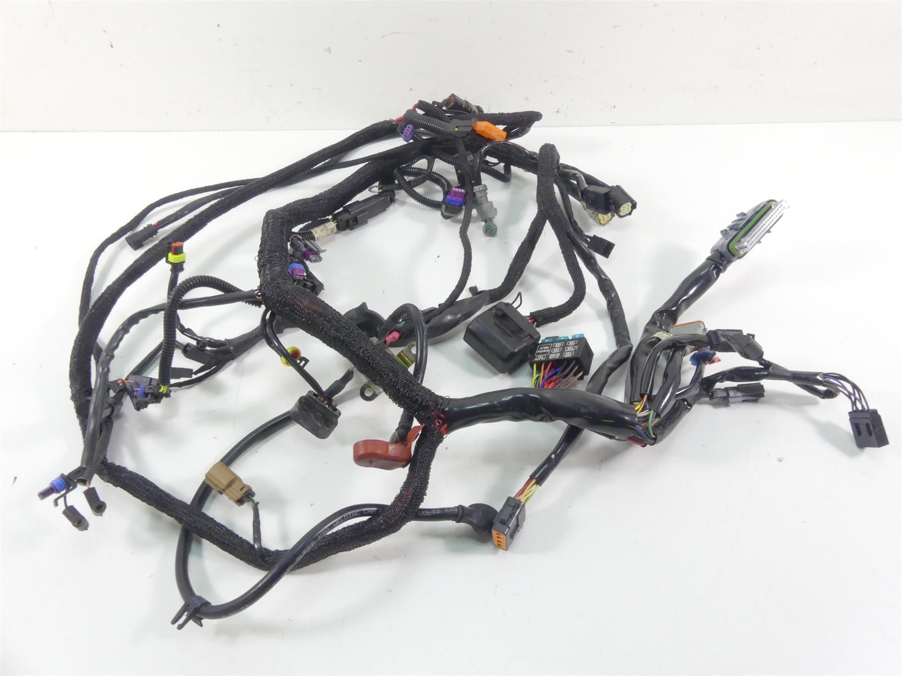 2011 Harley VRSCF Muscle Rod Main Wiring Harness Non Abs Set - No Cuts 70125-08A {{ shop.shopifyCountryName }} - Mototech271